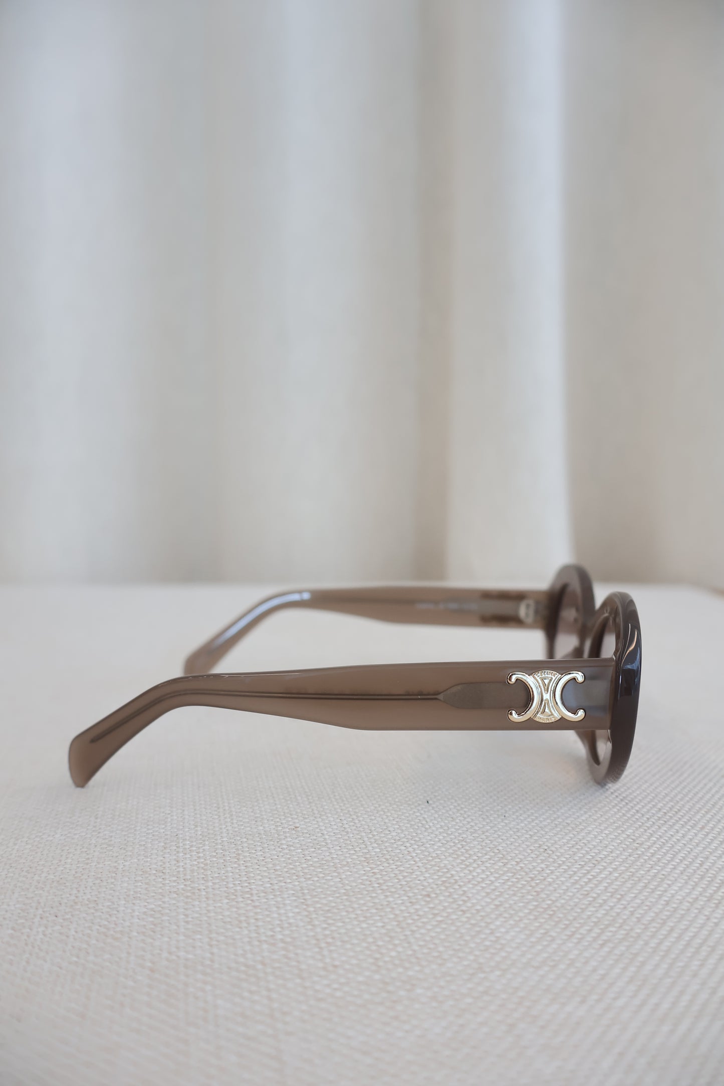 Celine Sunglasses CL40194 Beige Transparent (Whatsapp for Price & Grade)