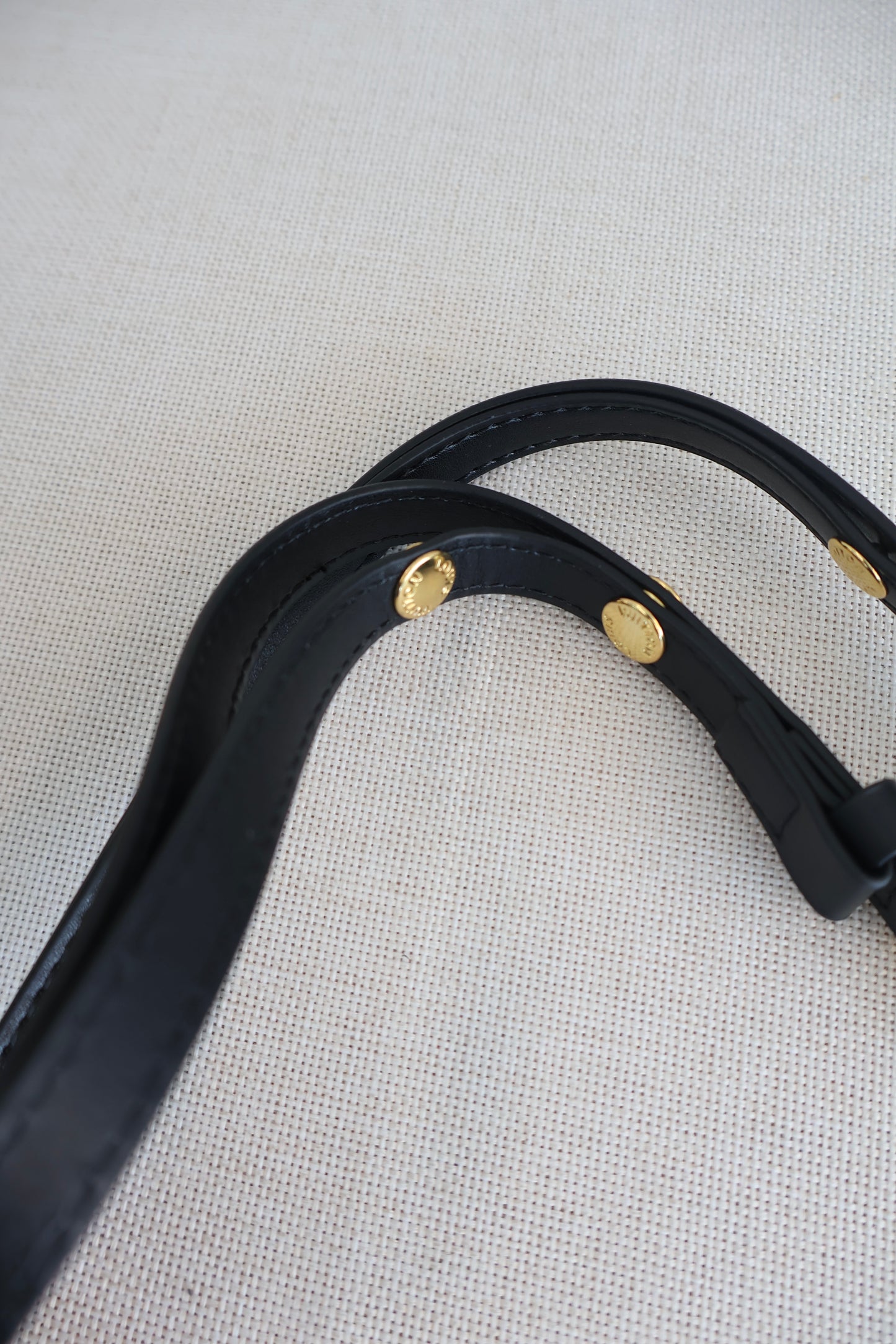 Louis Vuitton Metis East West Black Bicolour (Whatsapp for Price & Grade)