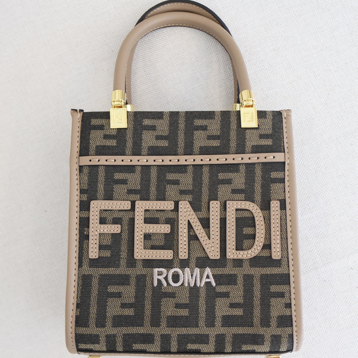 Fendi Mini Sunshine Shopper (Whatsapp for Price & Grade)